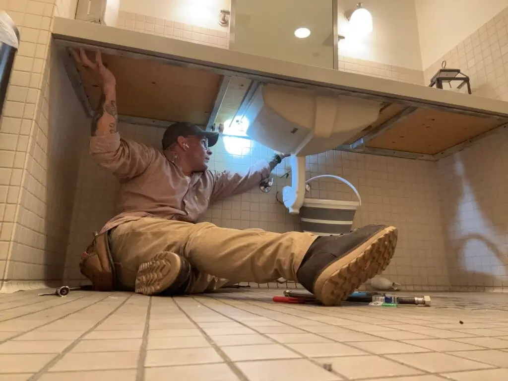 Bathroom Faucet Replacement in Leawood