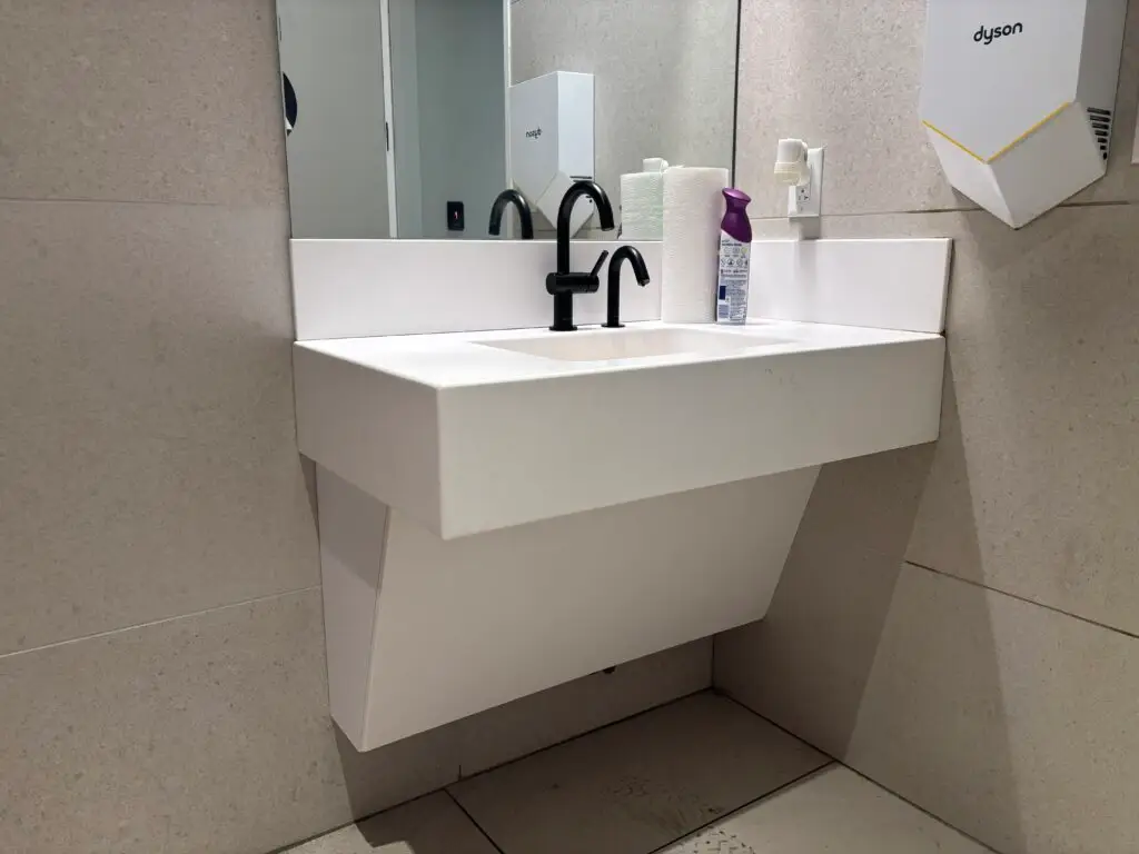 Bathroom Faucet Replacement in Leawood — faucet installation